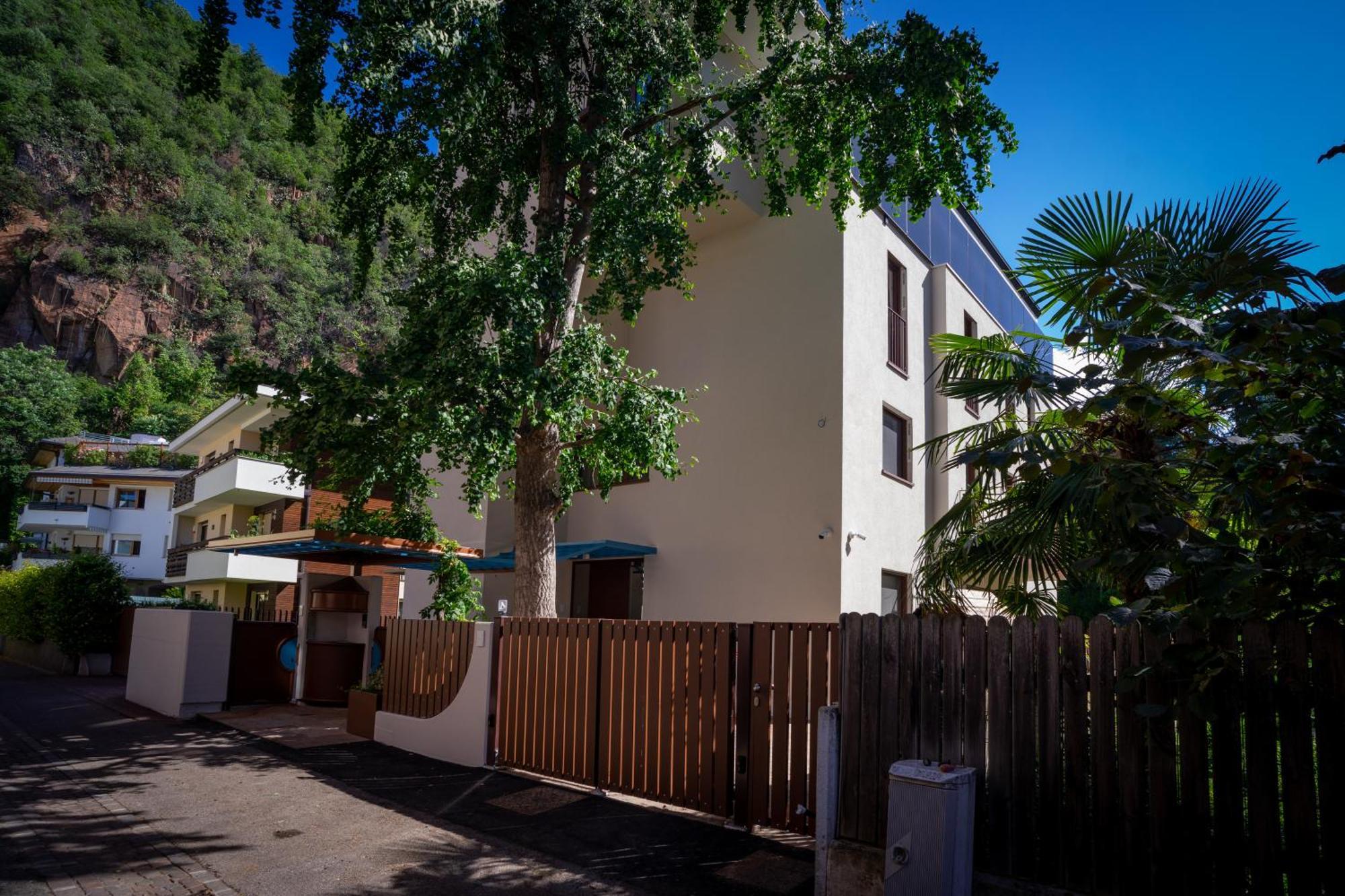 Wellness Smart Suites Bozen Exterior foto